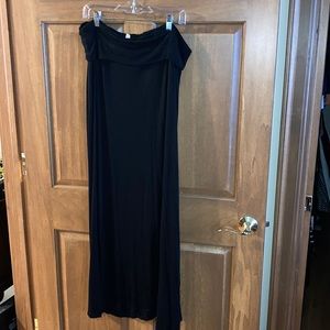 Hot Loxx Skirt Size 1XL. In great condition